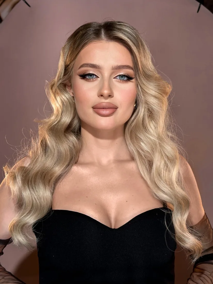 Укладка довгого волосся, студія Pavlikha Hair